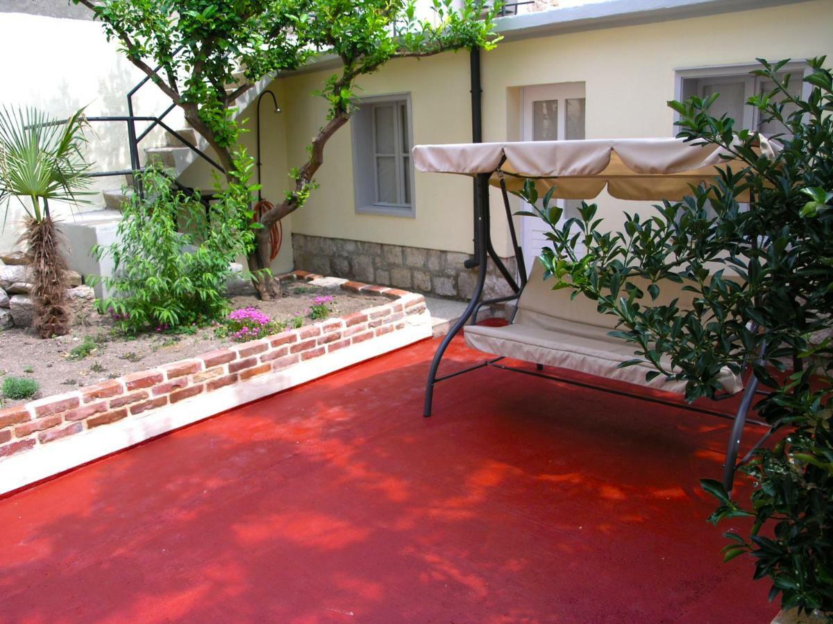 Holiday Home Lija Center Rab Town Zewnętrze zdjęcie